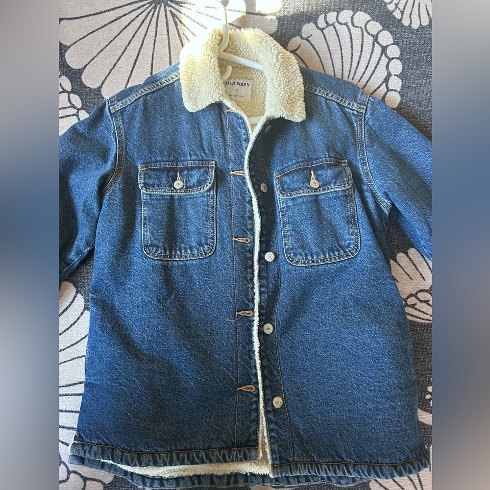 Old navy denim Sherpa jacket